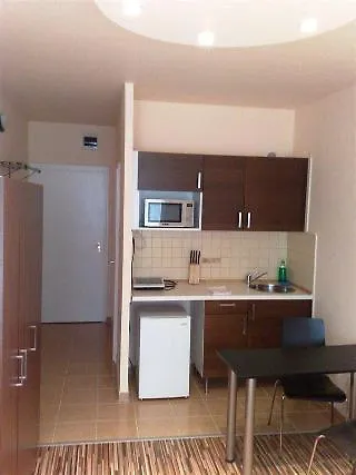 Budapest Center House 0*,  Magyarország